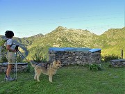 01 Partenza da Ca' San Marco (1830 m) per Passo di Verrobbio 